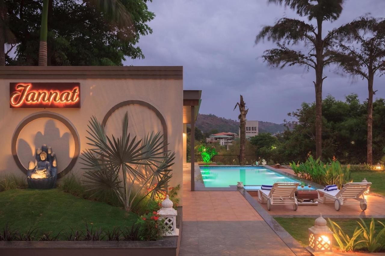 Stayvista'S The Cincin With Elegant Rooms, Snooker Table, Pool, Scenic View, And Jacuzzi Lonavala Exteriör bild