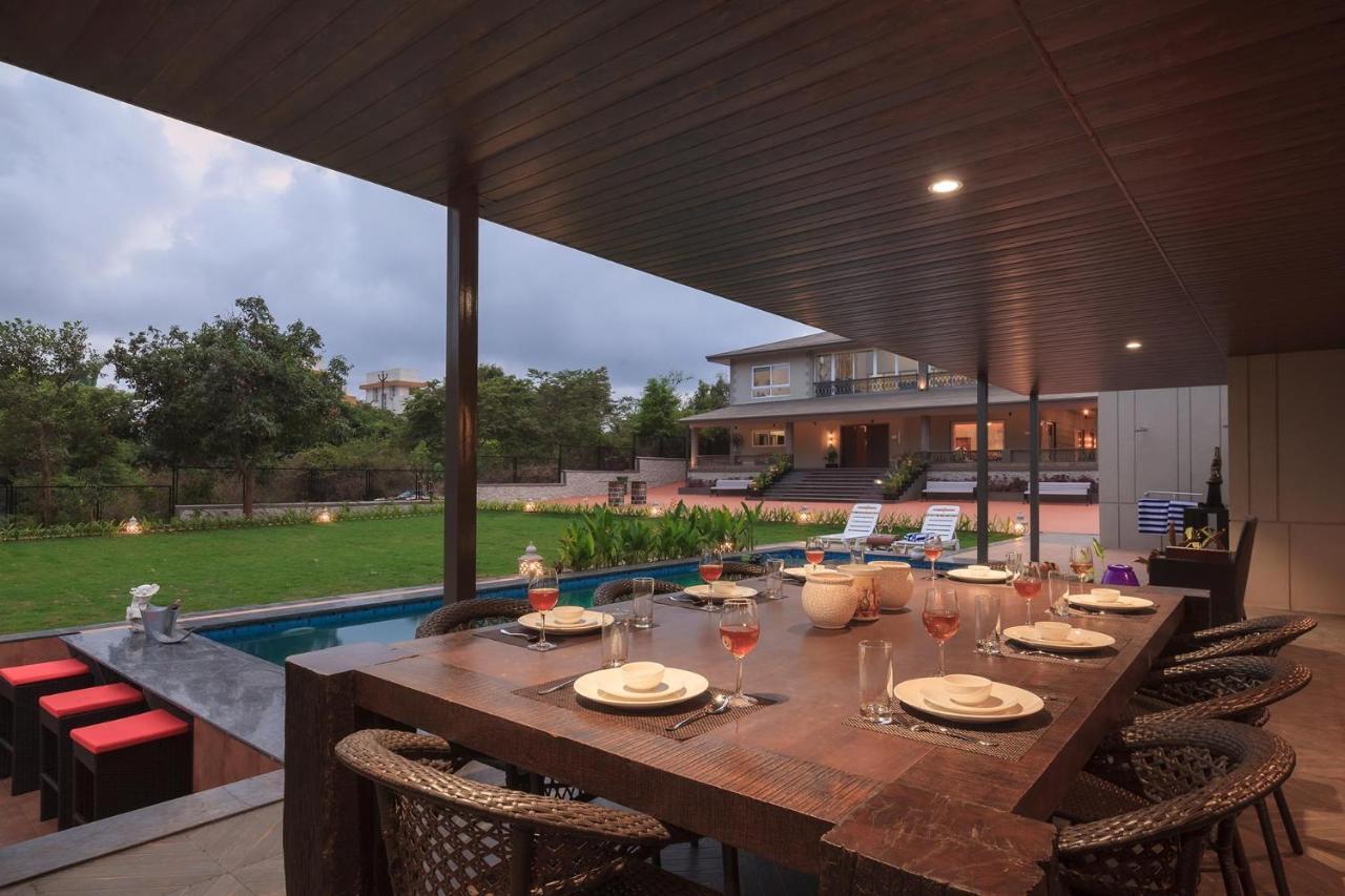 Stayvista'S The Cincin With Elegant Rooms, Snooker Table, Pool, Scenic View, And Jacuzzi Lonavala Exteriör bild
